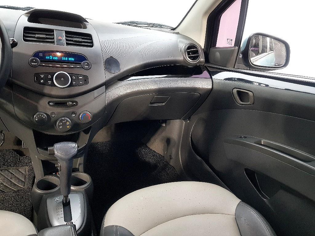 Chevrolet Spark - Vista 10