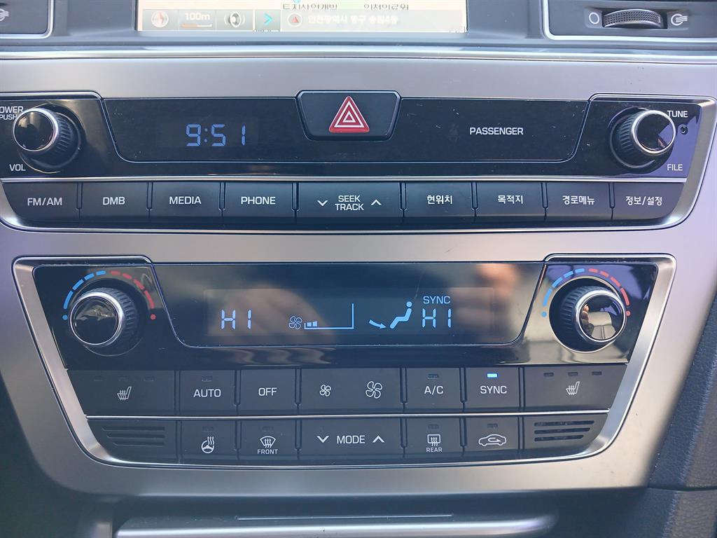 HYUNDAI Sonata - Vista 11