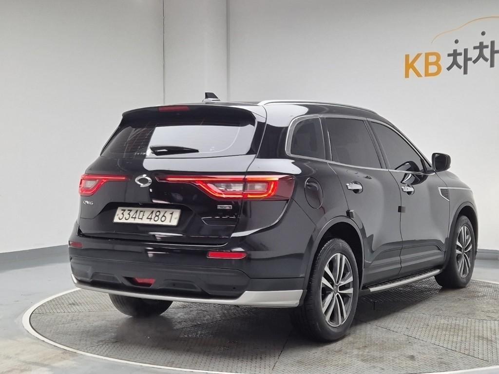 SAMSUNG QM6 - Vista 3