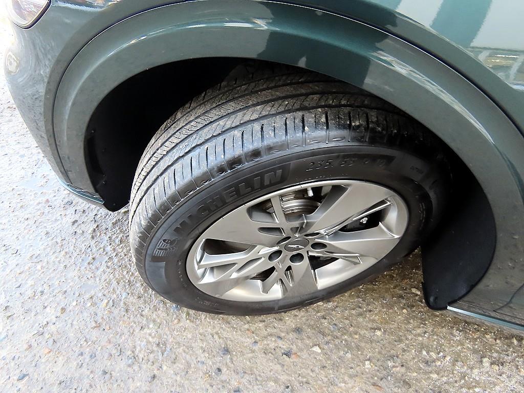 Genesis GV70 2023 Verde - Importación desde Corea - HF Imports Iquique - Foto 18