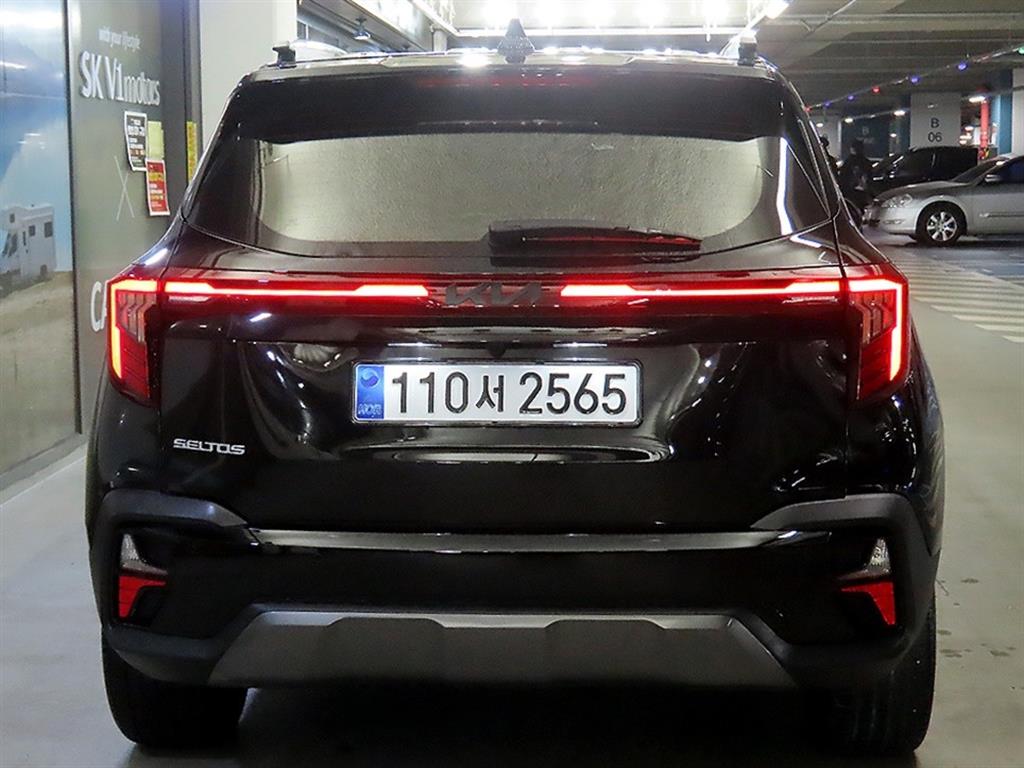 KIA Seltos - Vista 5