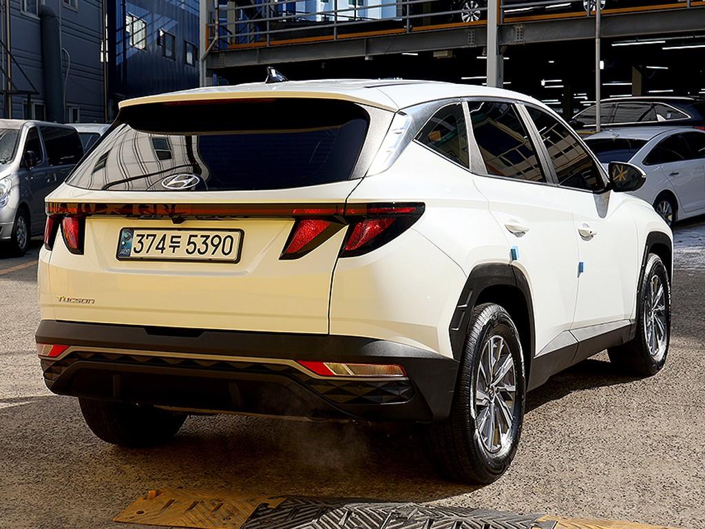 HYUNDAI Tucson - Vista 7