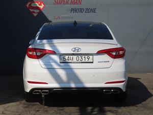 HYUNDAI Sonata - Vista 8