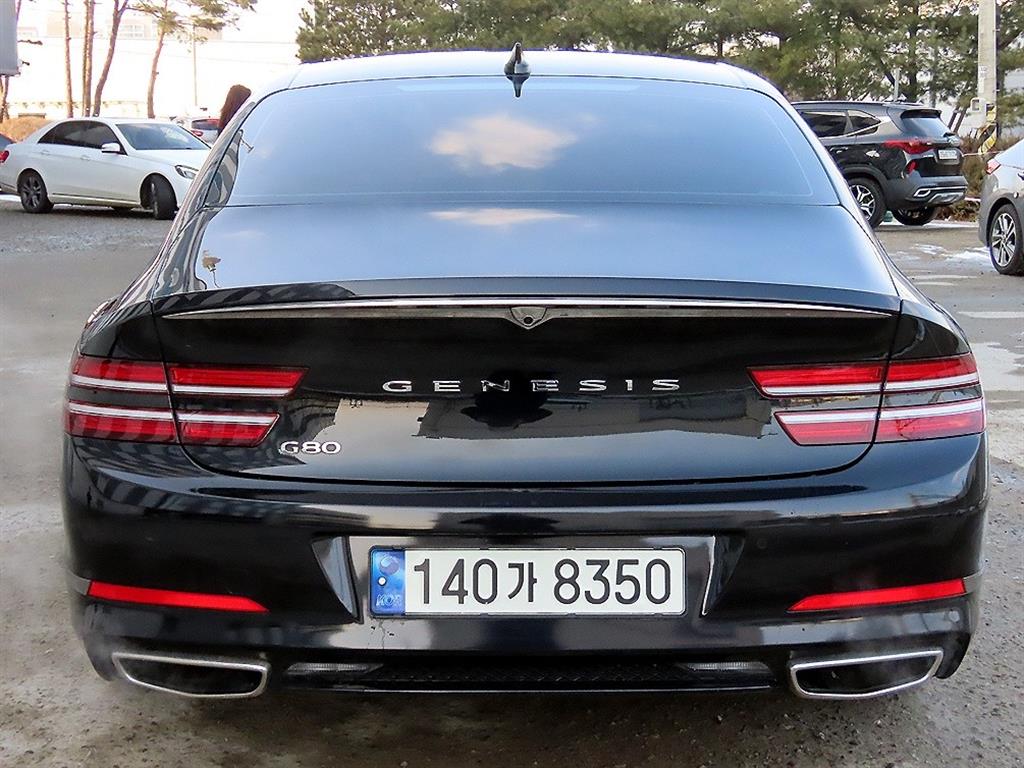 Genesis G80 - Vista 4