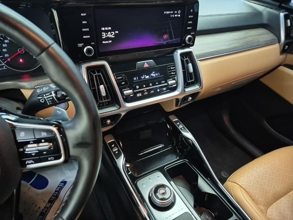 KIA Sorento - Vista 10