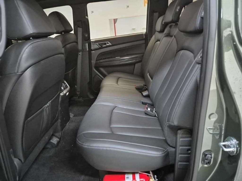 Ssangyong Musso - Vista 12