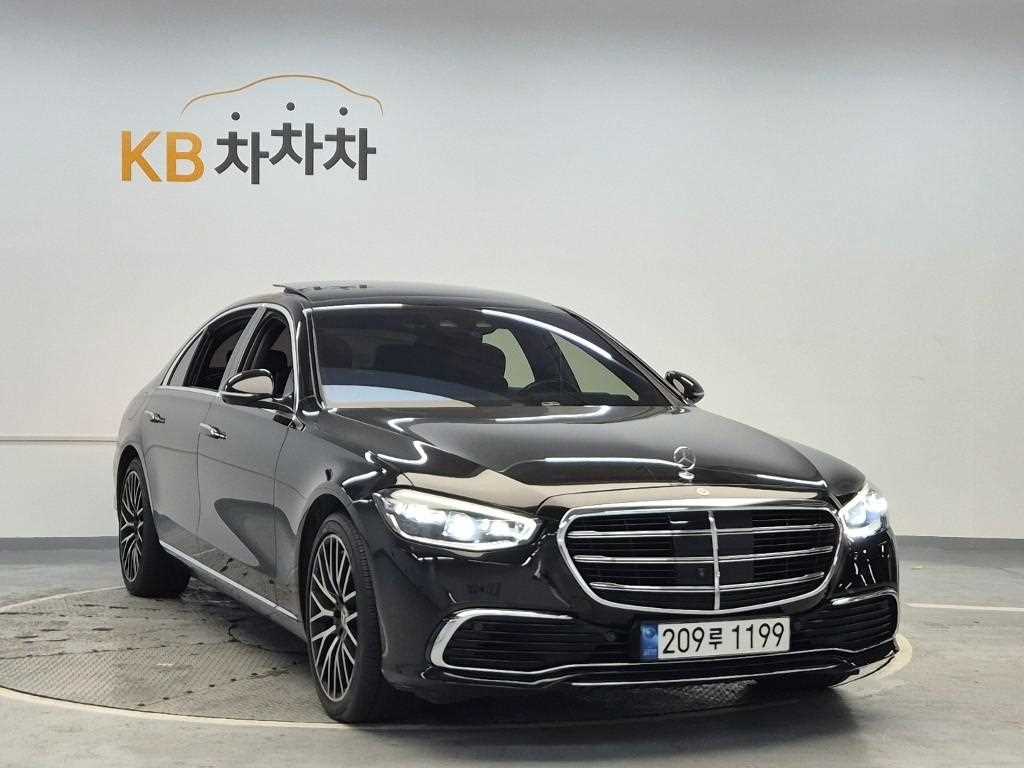 Mercedes Benz S Class - Vista 4