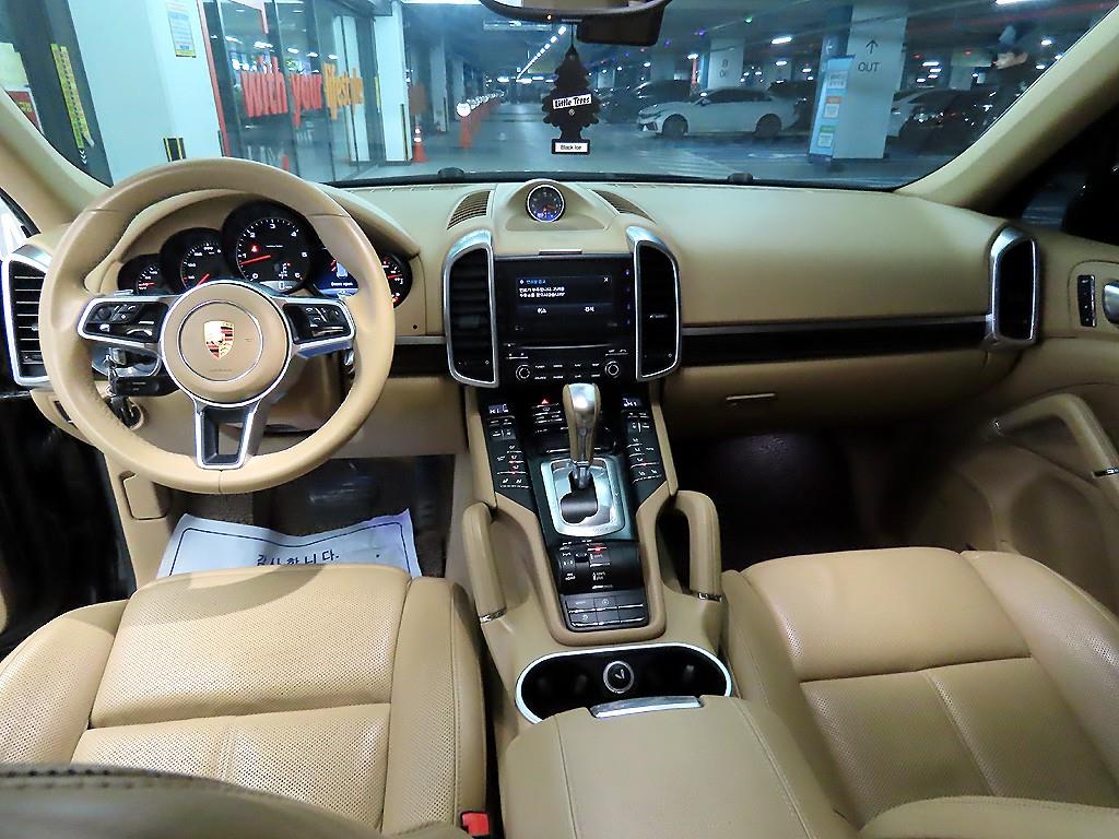 Porsche Cayenne - Vista 10
