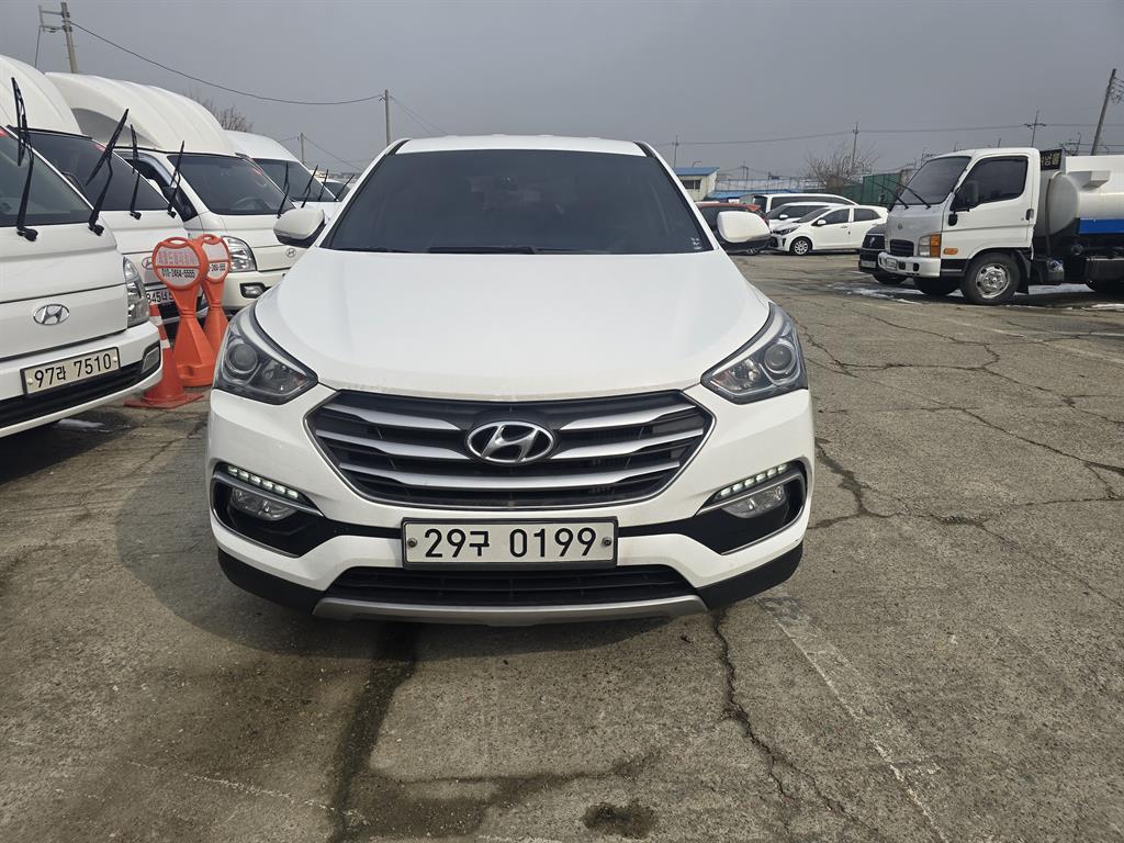 HYUNDAI Santa Fe 2017 Blanco - Importación desde Corea - HF Imports Iquique - Foto 1