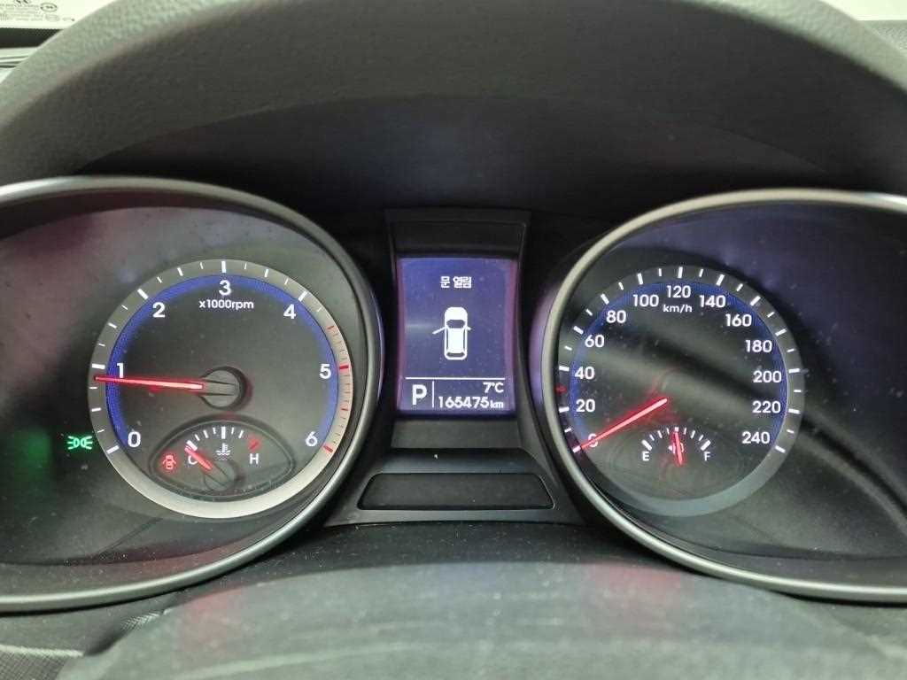 HYUNDAI Santa Fe - Vista 6