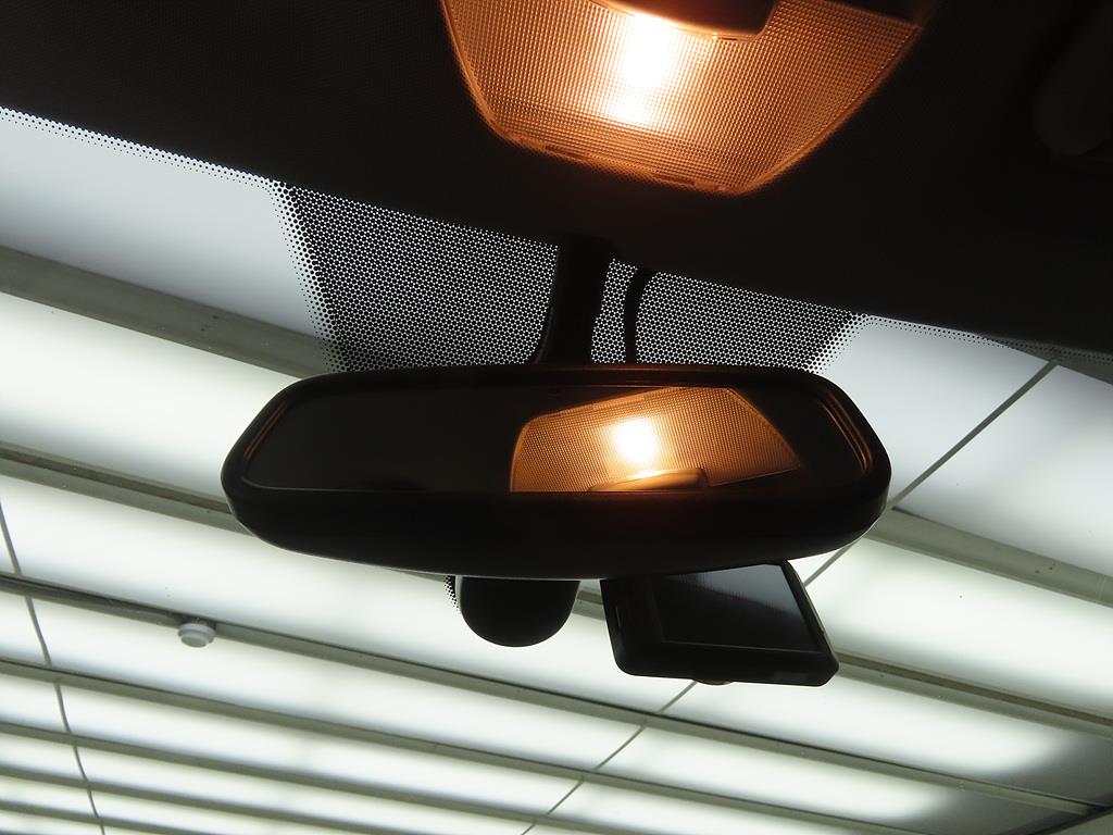 Mercedes Benz B Class (MY B) - Vista 12