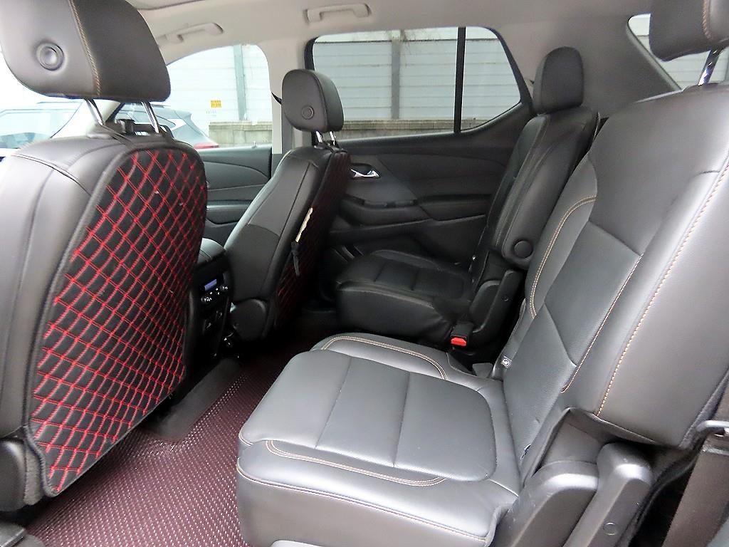 Chevrolet Travers - Vista 6