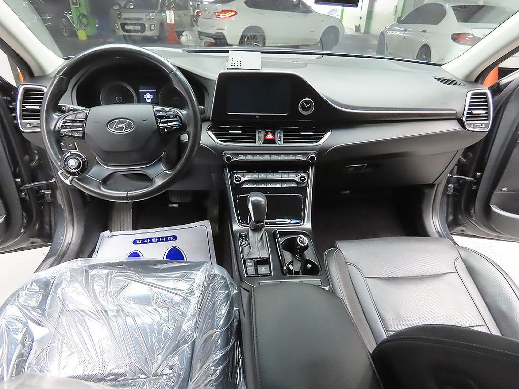 HYUNDAI Grandeur 2018 Gris - Importación desde Corea - HF Imports Iquique - Foto 10