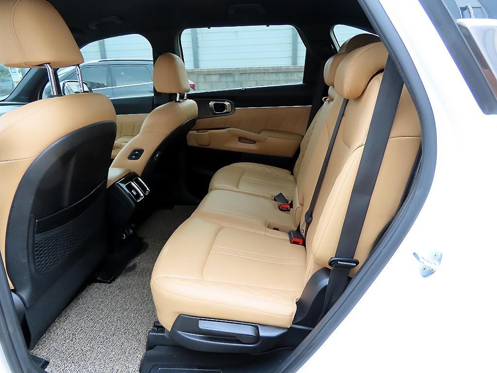 KIA Sorento - Vista 6