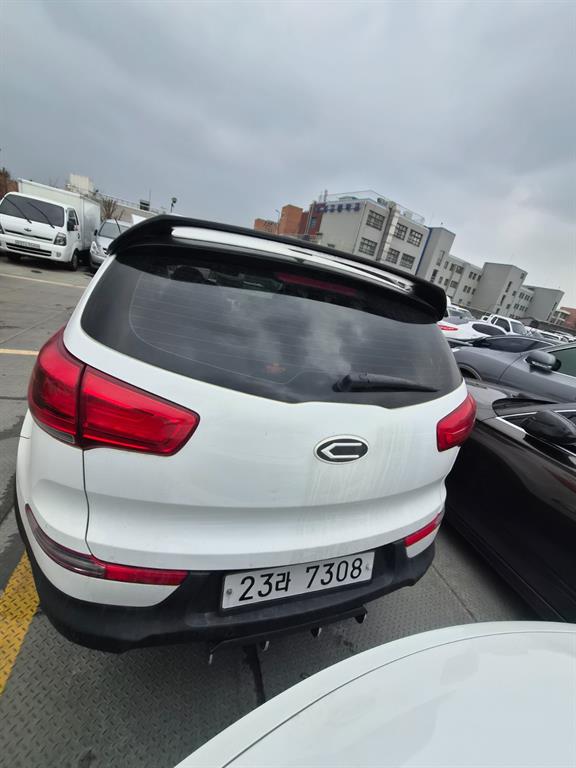 KIA Sportage - Vista 4