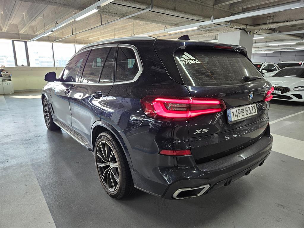 BMW X5 - Vista 5