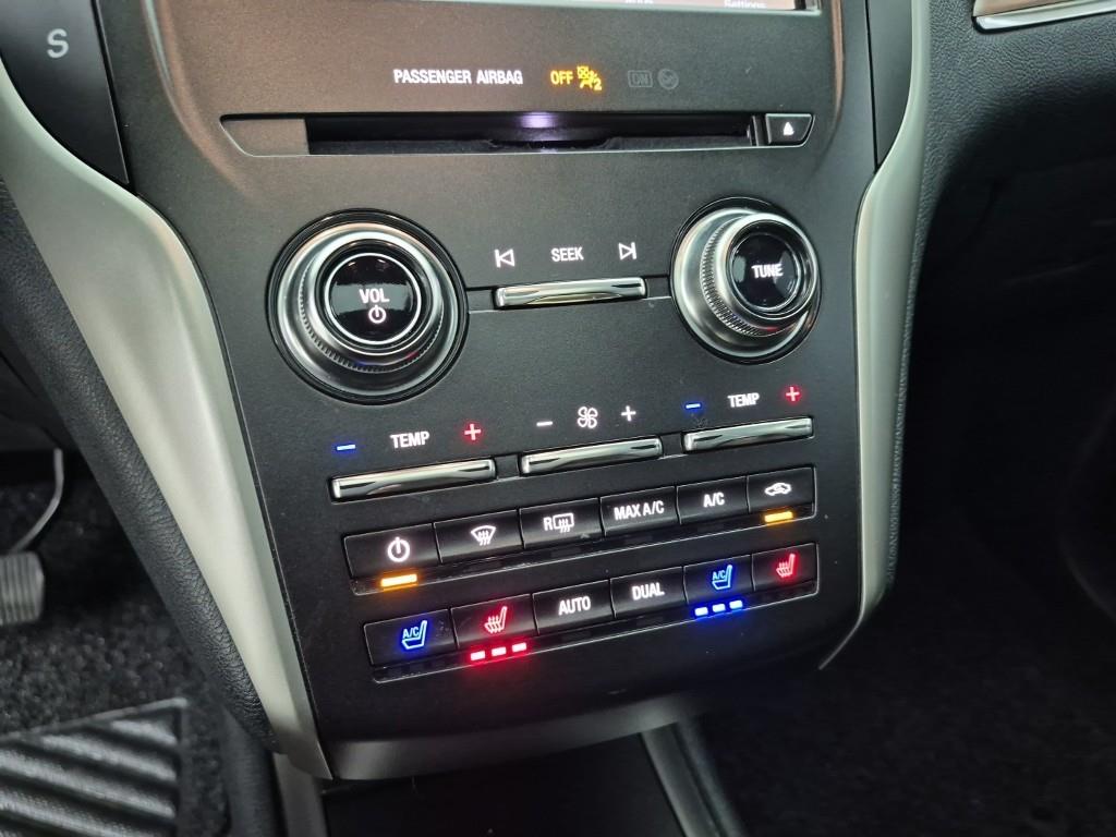 Lincoln MKC - Vista 10