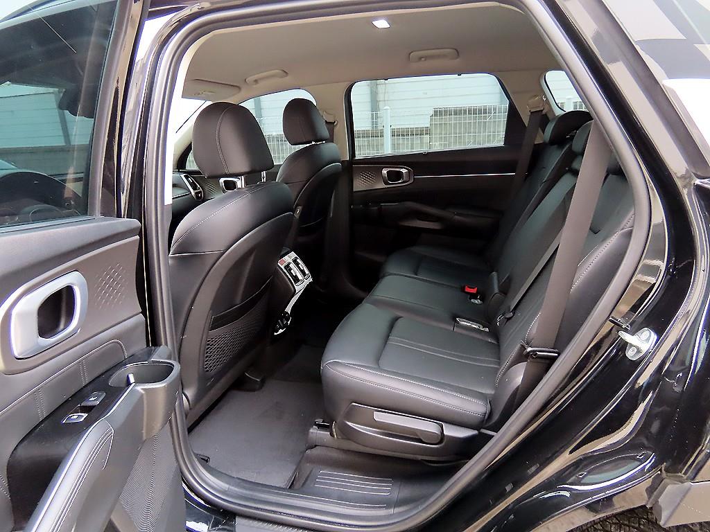 KIA Sorento - Vista 6