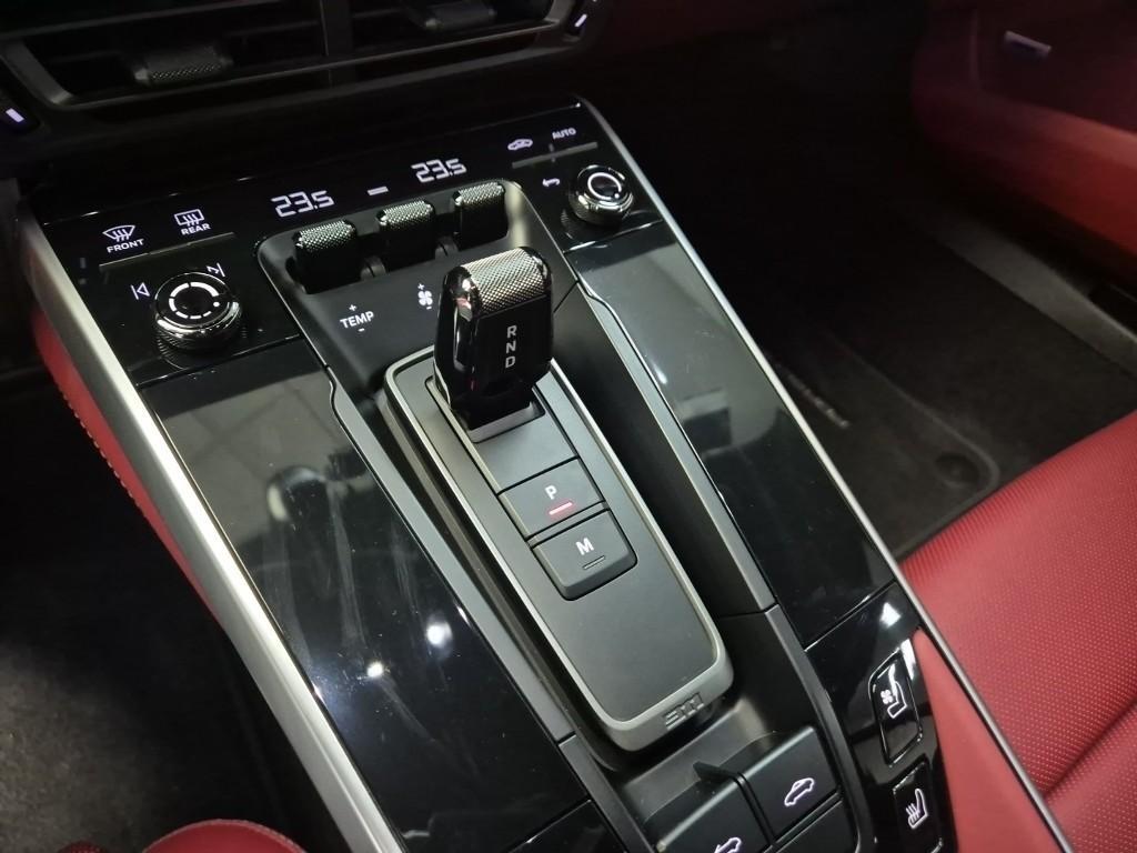 Porsche 911 - Vista 12