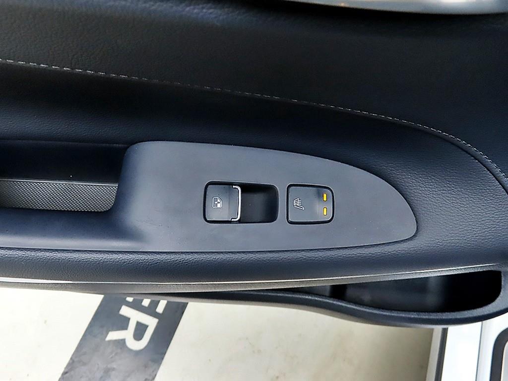 HYUNDAI Grandeur - Vista 12