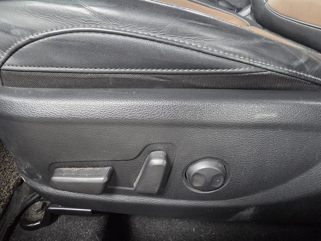 KIA Seltos - Vista 9