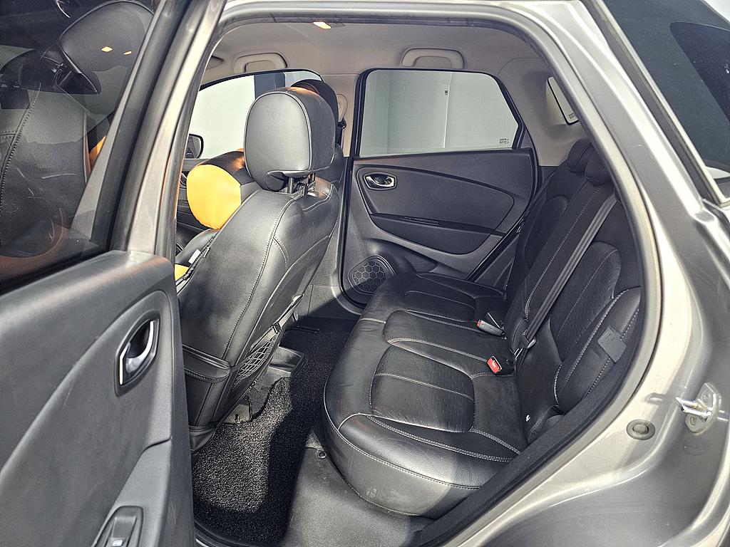 SAMSUNG QM3 - Vista 9