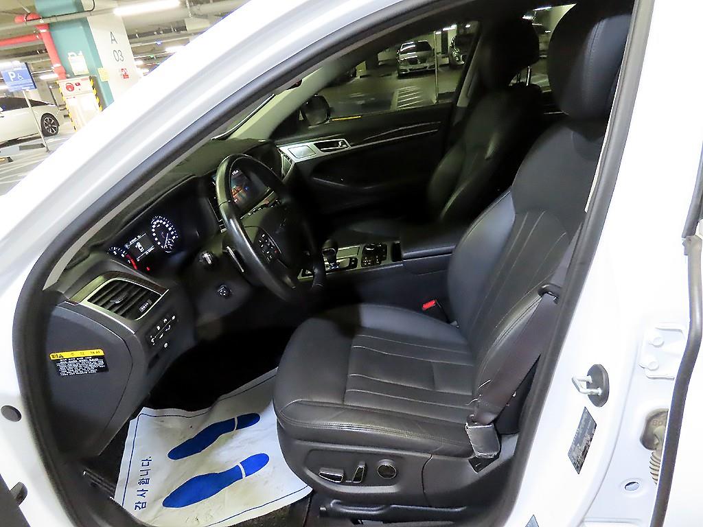 Genesis G80 - Vista 6