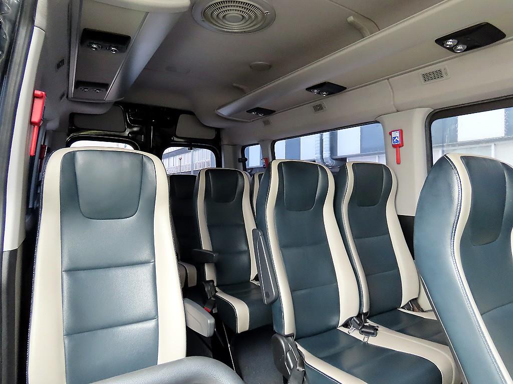 HYUNDAI Solati - Vista 7