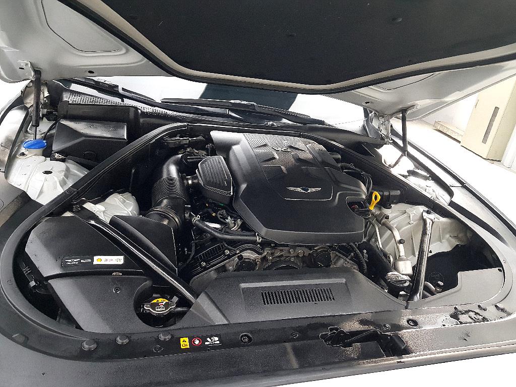 Genesis G80 - Vista 6