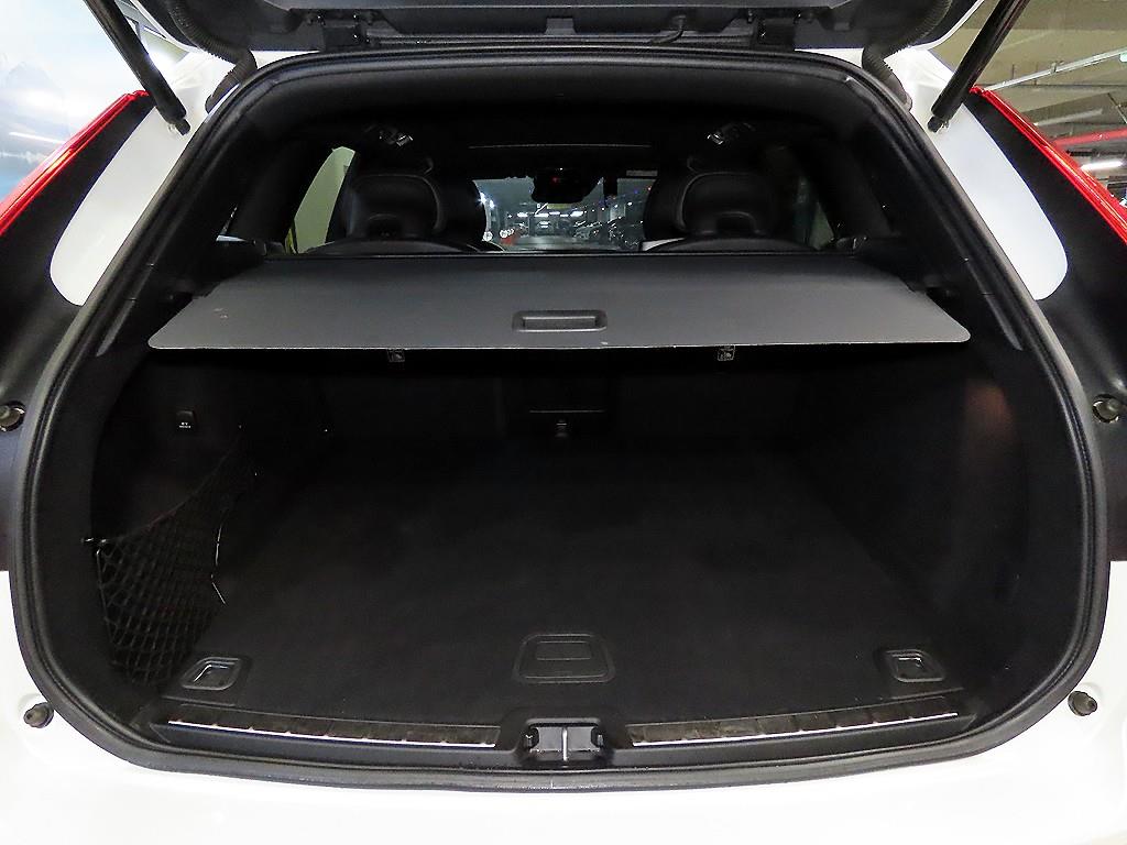 Volvo XC60 2021 Blanco - Importación desde Corea - HF Imports Iquique - Foto 16