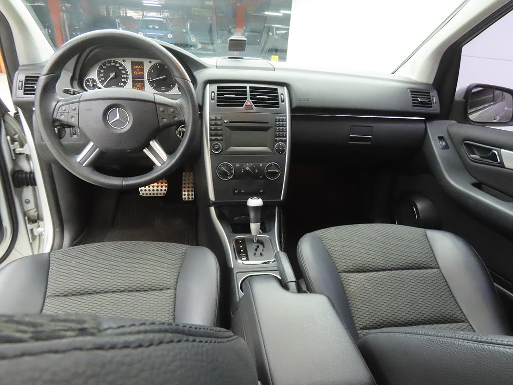 Mercedes Benz B Class (MY B) - Vista 7