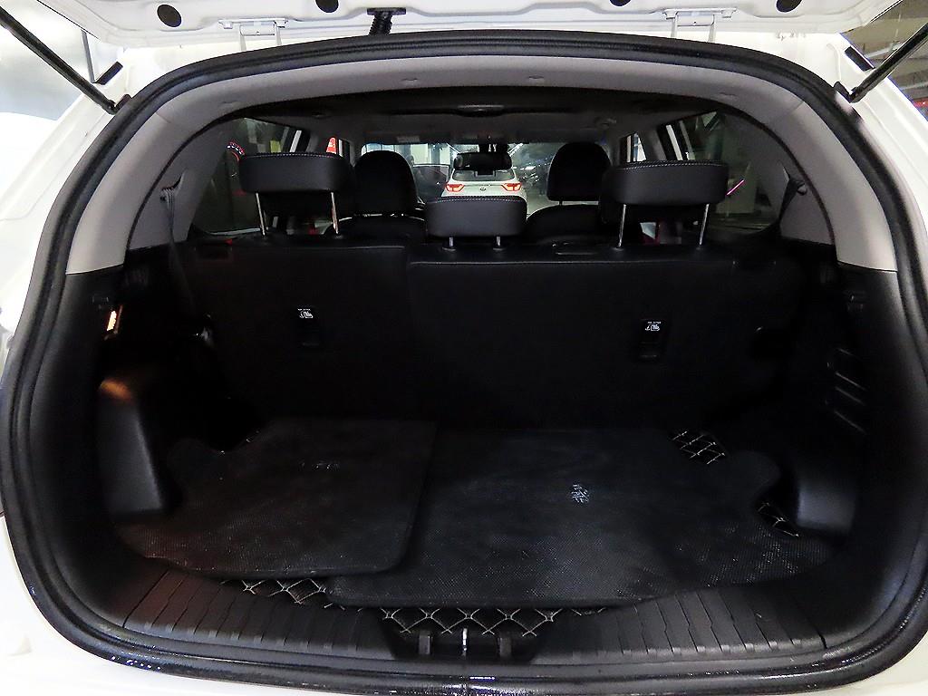 Ssangyong Tivoli 2019 Blanco - Importación desde Corea - HF Imports Iquique - Foto 18