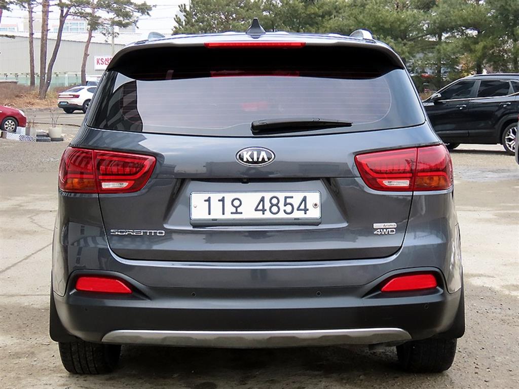 KIA Sorento - Vista 4