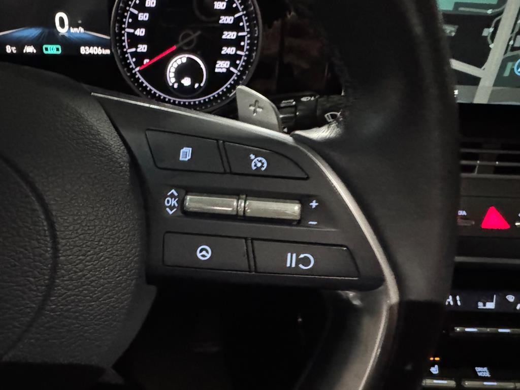 HYUNDAI Grandeur - Vista 11