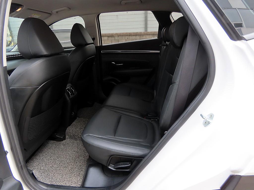 HYUNDAI Tucson - Vista 6