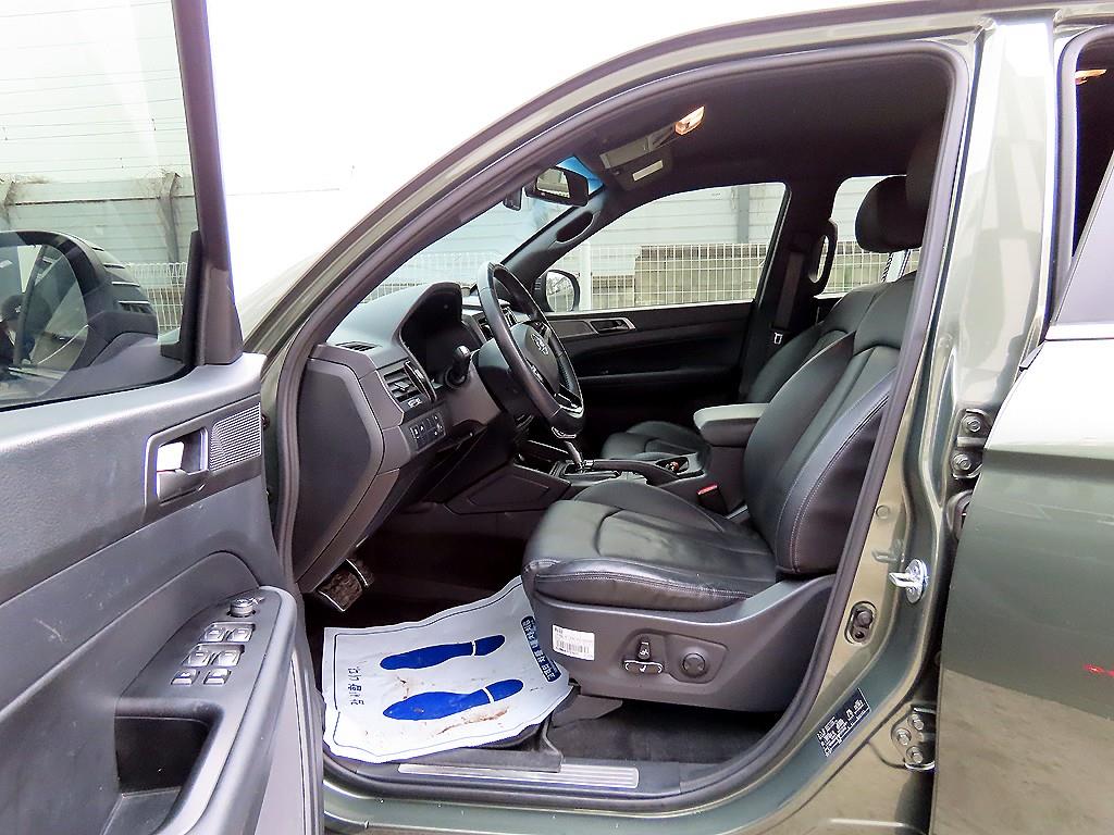 Ssangyong Rexton - Vista 5