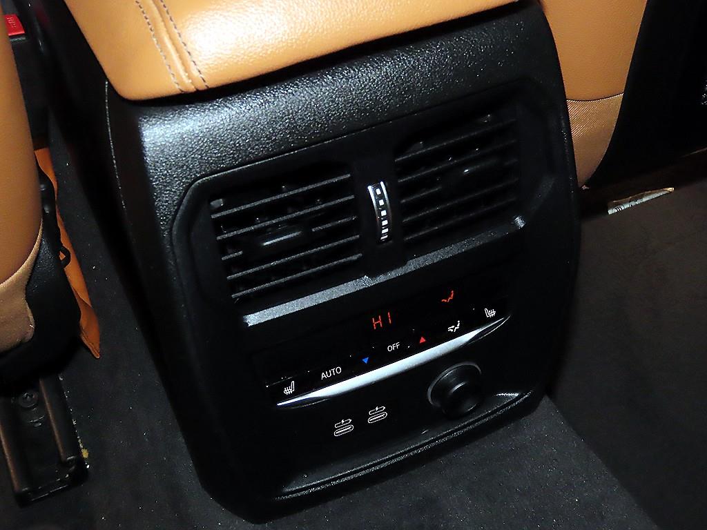 BMW 3 series 2019 Gris - Importación desde Corea - HF Imports Iquique - Foto 13