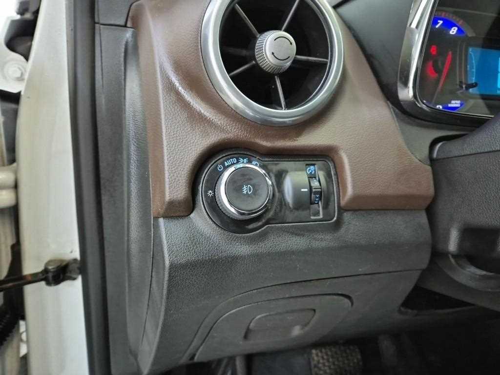 Chevrolet Trax 2015 Blanco - Importación desde Corea - HF Imports Iquique - Foto 16