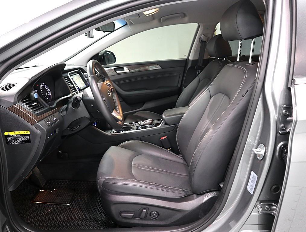 HYUNDAI Sonata - Vista 9