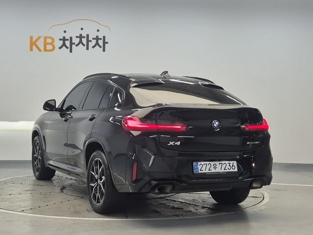 BMW X4 - Vista 4