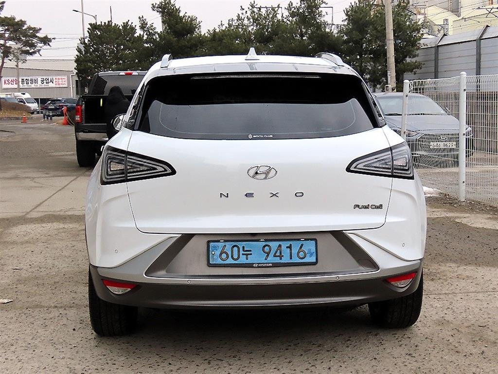 HYUNDAI Nexo - Vista 4