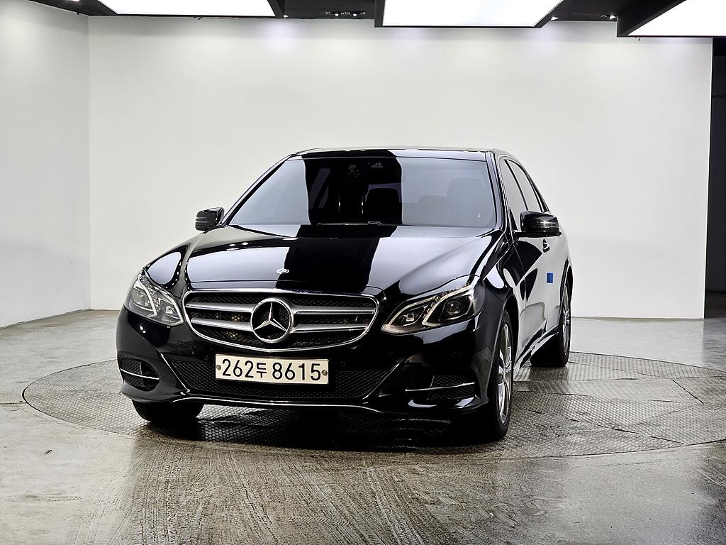 Mercedes Benz E class - Vista 2