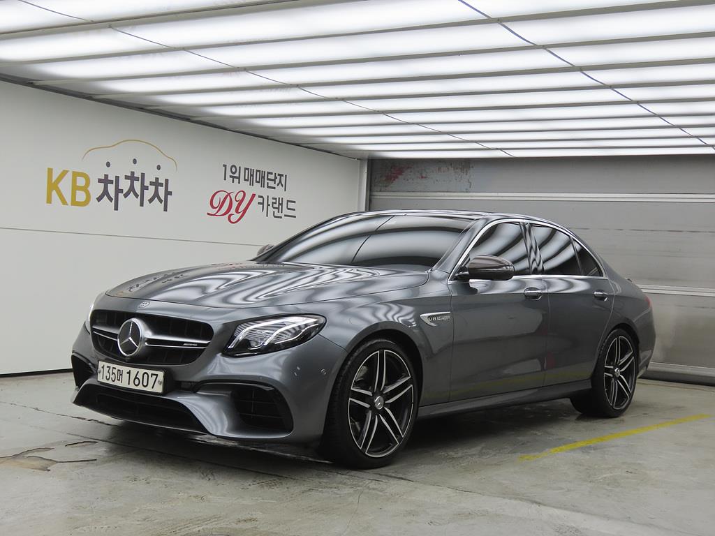 Mercedes Benz E class 2020 Gris - Importación desde Corea - HF Imports Iquique - Foto 1