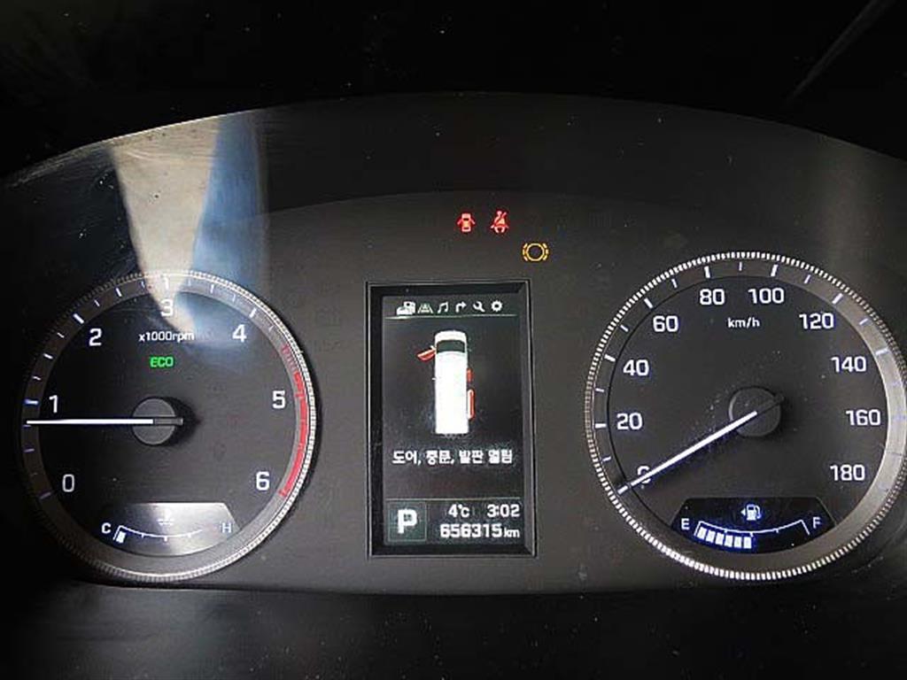 HYUNDAI Solati 2018 Negro - Importación desde Corea - HF Imports Iquique - Foto 11