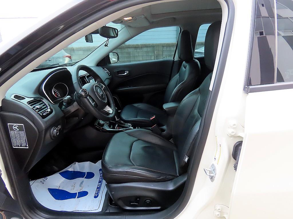 Jeep Compass - Vista 5