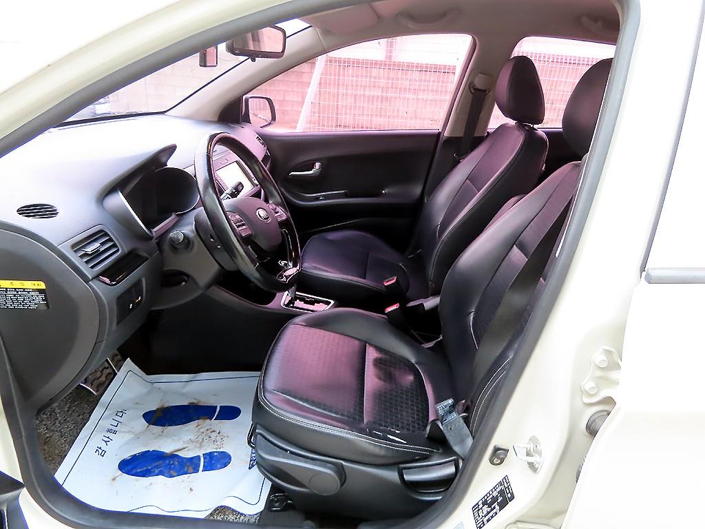 KIA Morning - Vista 5