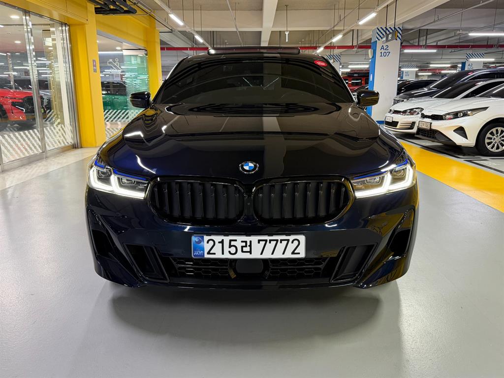 BMW Gran Turismo 2024 Negro - Importación desde Corea - HF Imports Iquique - Foto 1