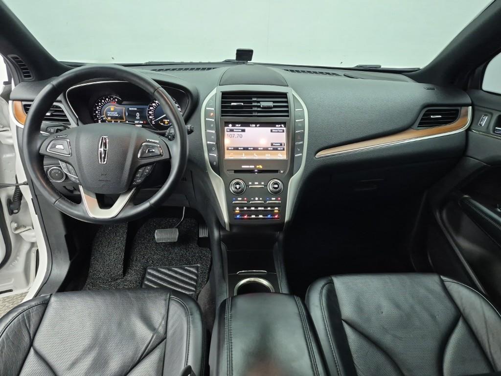 Lincoln MKC - Vista 5