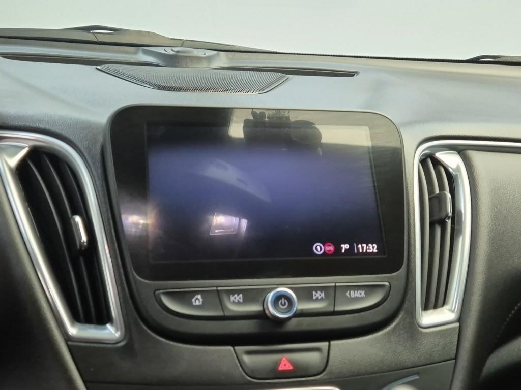 Chevrolet Malibu - Vista 12