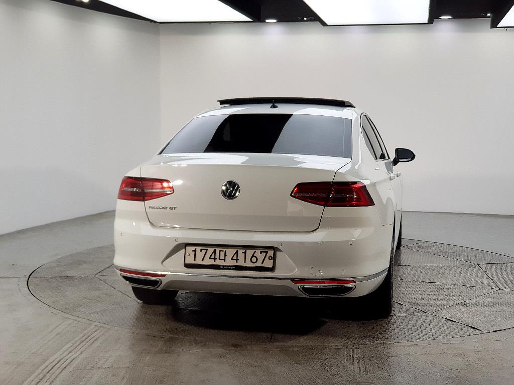 Volkswagen Passat - Vista 3